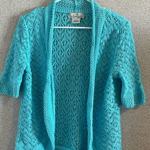 Blue Open-Front Cardigan with Textured Knit‎ Pattern - Picture 2 of 4